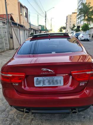 JAGUAR XE 2.0 16V SI4 TURBO GASOLINA R-SPORT 4P AUTOMÁTICO